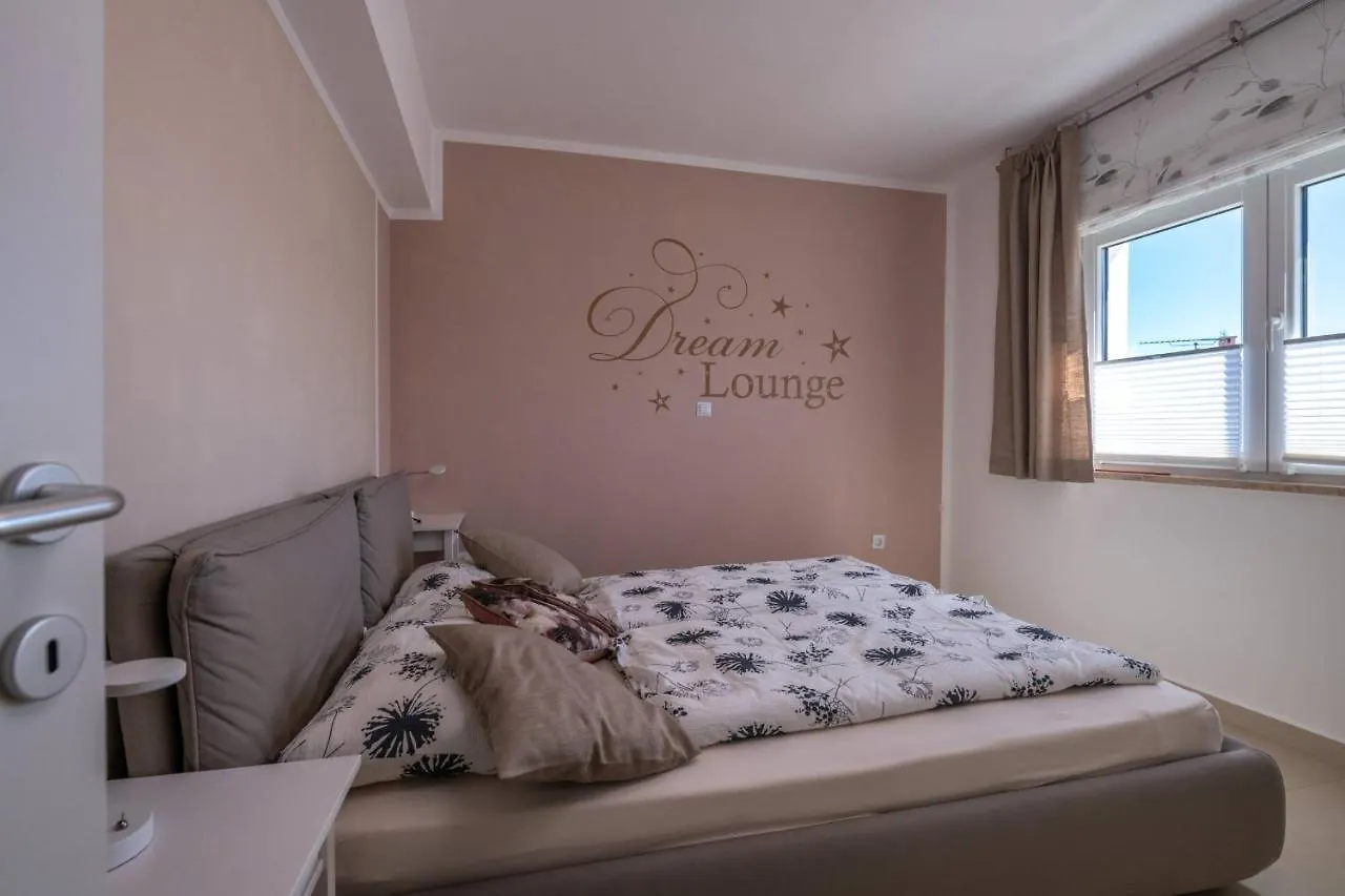 Dream Lounge With Sea View Apartment Pula 0*,  Croatia