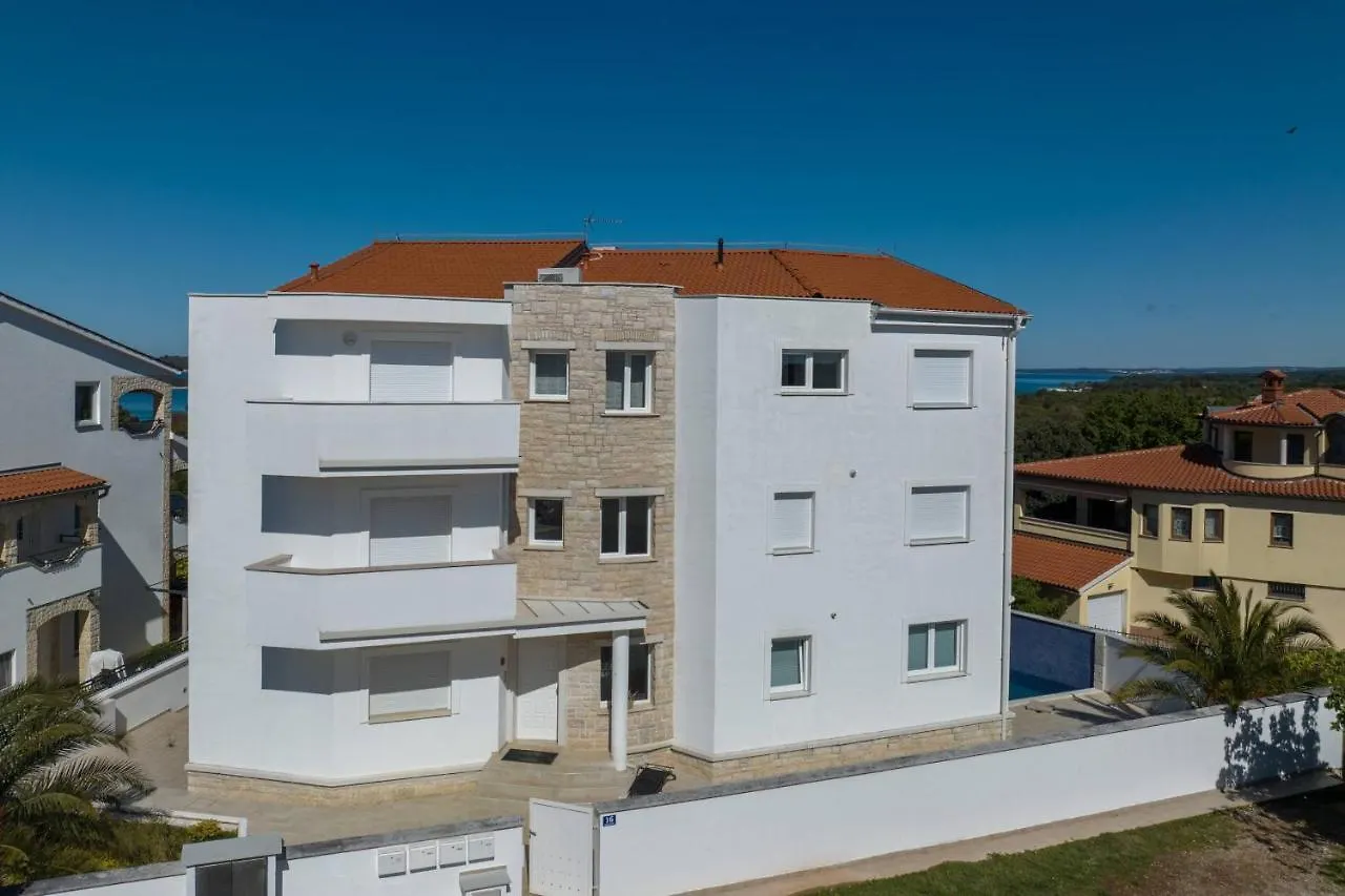 Dream Lounge With Sea View Apartment Pula Croatia