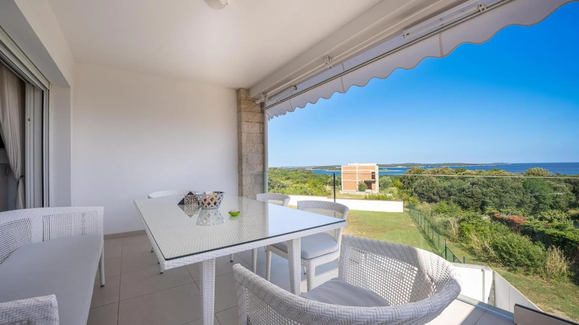 Dream Lounge With Sea View Apartment Pula